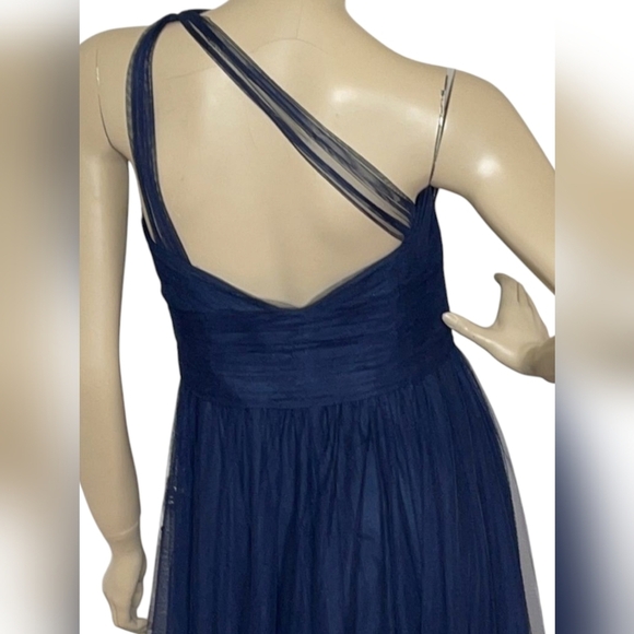 Bill Levkoff English Netting One-Shoulder Gown - Picture 8 of 10